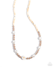 Load image into Gallery viewer, Daisy Deal - Brown