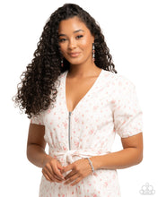 Load image into Gallery viewer, Complete Look-RED