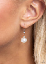 Load image into Gallery viewer, Admirable Array- White