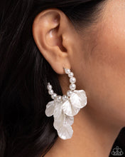 Load image into Gallery viewer, Frilly Feature- White