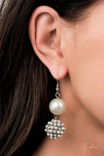 Load image into Gallery viewer, PAPARAZZI ZI COLLECTION Romantic