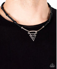 Load image into Gallery viewer, Arrowhead Admiral- Black