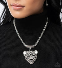 Load image into Gallery viewer, Leopard Luminescence-Black
